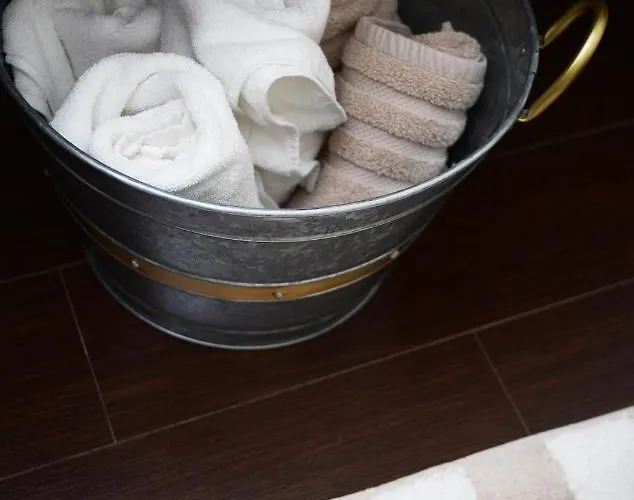 Mariva Deluxe * دوبروفينك